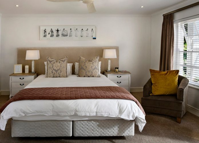 clean hotel room2 clean hotel room2